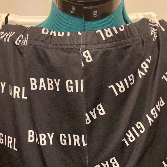 Womens silky shorts 18” waist 20” length, elastic waist SHEIN CURVE 4XL - Picture 3 of 5